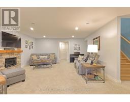 8437 GOOSEMARSH LINE - 36