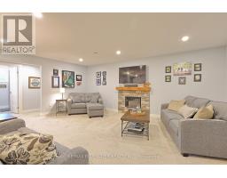 8437 GOOSEMARSH LINE - 37