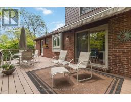 41 HAMPTON CRESCENT - 43