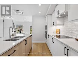 B117 - 2082 LUMEN DRIVE - 22
