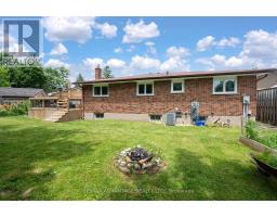 144 ANTRIM CRESCENT - 33