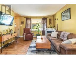 1919 DULUTH CRESCENT - 15