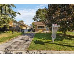 1919 DULUTH CRESCENT - 5