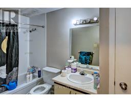 37 - 1096 JALNA BOULEVARD - 15