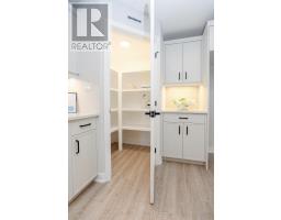 51 WHITE TAIL PATH - 15