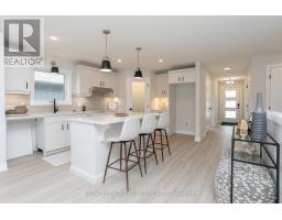 51 WHITE TAIL PATH - 23
