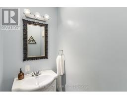 5 - 71 PARKSIDE DRIVE - 24