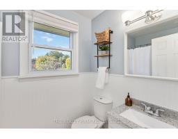 5 - 71 PARKSIDE DRIVE - 33