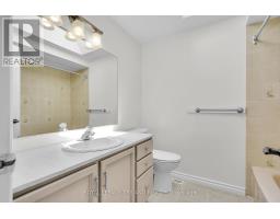 29 CHANCTON CRESCENT - 17