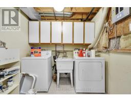 29 CHANCTON CRESCENT - 21