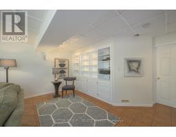 11 - 1337 COMMISSIONERS ROAD W - 26