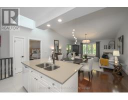 11 - 1337 COMMISSIONERS ROAD W - 9