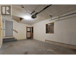 46215 NORTH STREET - 43