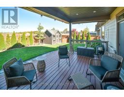 14 ELWOOD STREET - 33