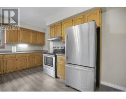 110 JOHN STREET W - 13