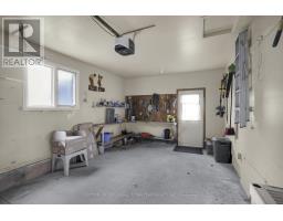 110 JOHN STREET W - 26