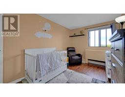 811 - 1600 ADELAIDE STREET N - 19