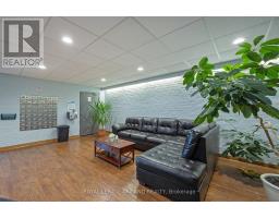 505 - 1106 JALNA BOULEVARD - 9