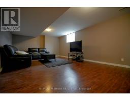 968 SPRINGBANK AVENUE N - 22