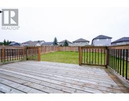 968 SPRINGBANK AVENUE N - 24