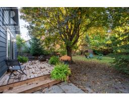 46 VICTOR STREET - 18