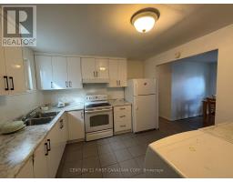 708 OXFORD STREET E - 18