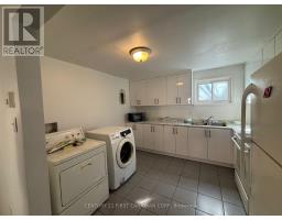 708 OXFORD STREET E - 19