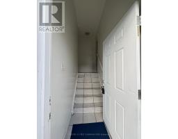 708 OXFORD STREET E - 3