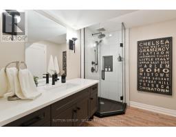 1 SHAVIAN COURT - 34