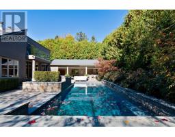 1 SHAVIAN COURT - 36