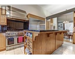 296 BOURNEMOUTH DRIVE - 10