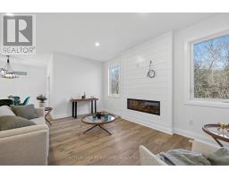 22 - 175 GLENGARIFF DRIVE - 15