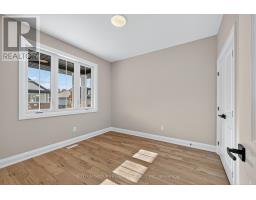 22 - 175 GLENGARIFF DRIVE - 21