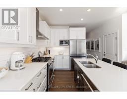 20 - 555 SUNNINGDALE ROAD E - 19