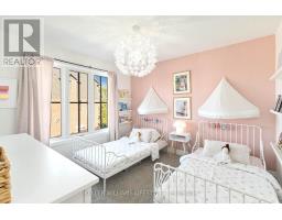 20 - 555 SUNNINGDALE ROAD E - 29