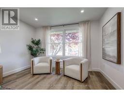 52 BEXHILL DRIVE - 16