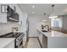 52 BEXHILL DRIVE - 22