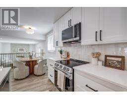 52 BEXHILL DRIVE - 25