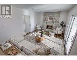 52 BEXHILL DRIVE - 32