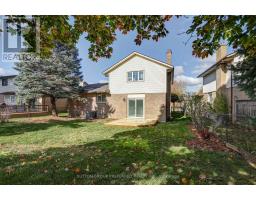 52 BEXHILL DRIVE - 6