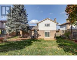 52 BEXHILL DRIVE - 8