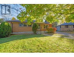 178 KIRKLAND CRESCENT - 3
