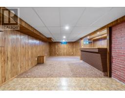 178 KIRKLAND CRESCENT - 31