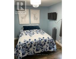 115 BALACLAVA STREET - 7