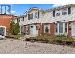 63 ARBOUR GLEN CRESCENT - 1