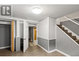 106 LAURENTIAN DRIVE N - 25