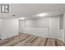 106 LAURENTIAN DRIVE N - 27