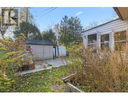 106 LAURENTIAN DRIVE N - 40