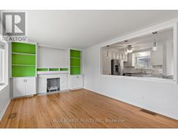 106 LAURENTIAN DRIVE N - 6