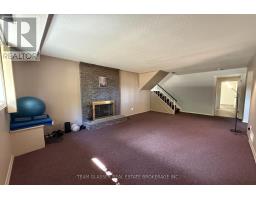 708 VILLAGE GREEN AVENUE - 16